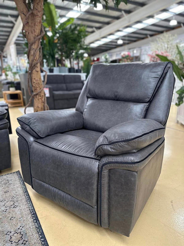 UTAH ROCKING RECLINER SEL f LESS