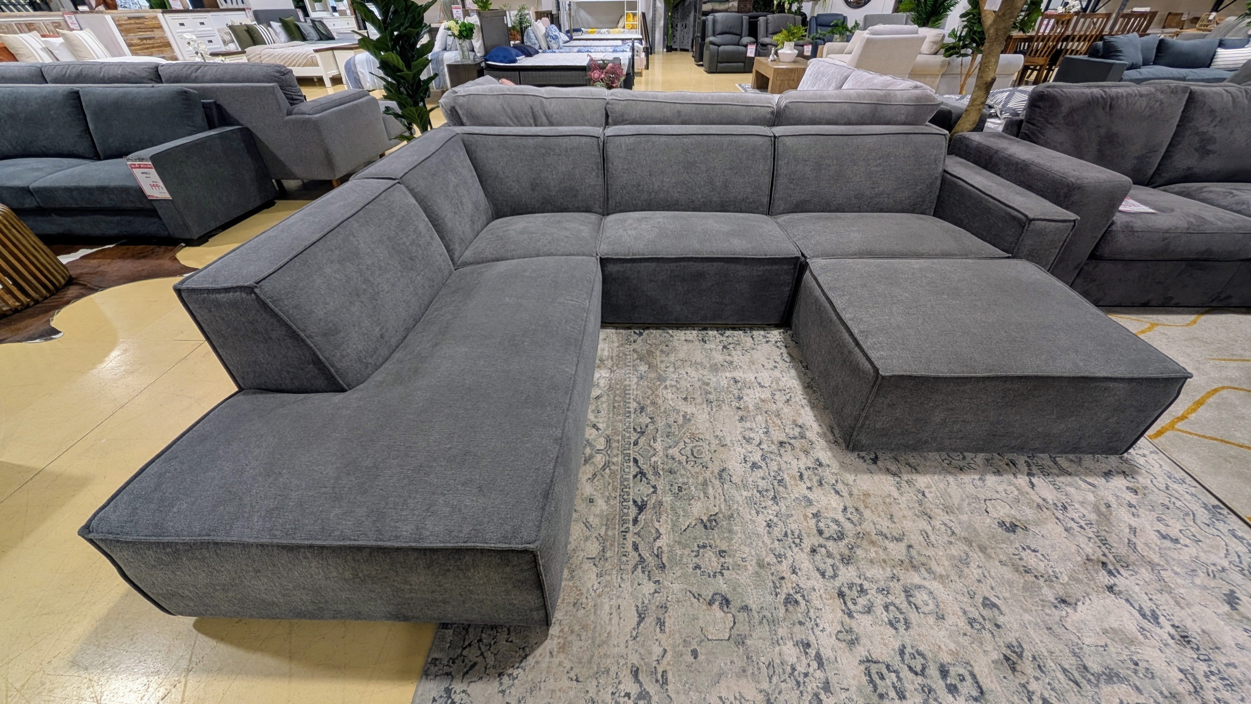 BRANDIS 5PC LOUNGE - LHF CHAISE - GREY