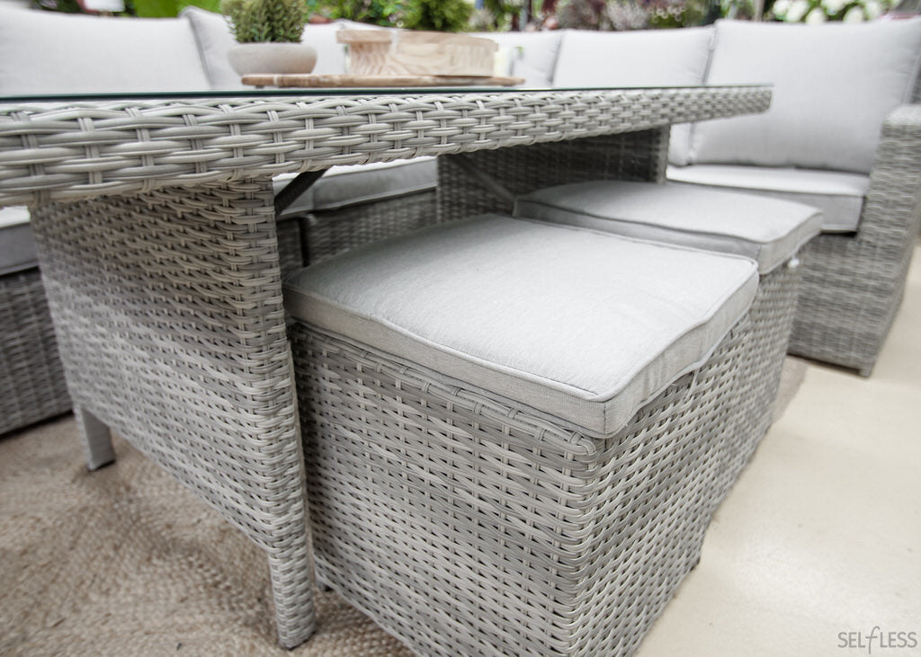 DELTA Modular Outdoor Dining Suite