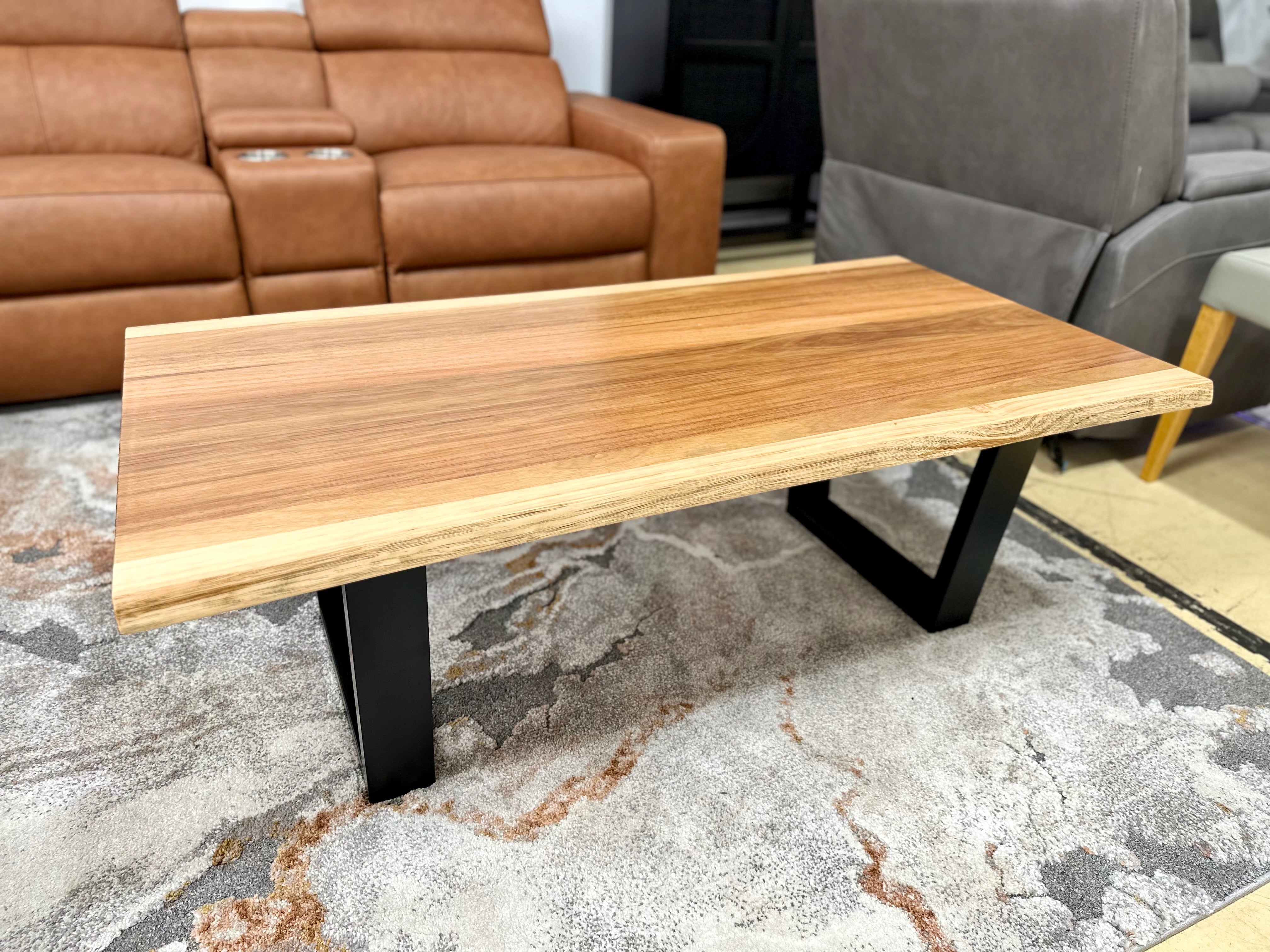 LIVE EDGE Coffee Table