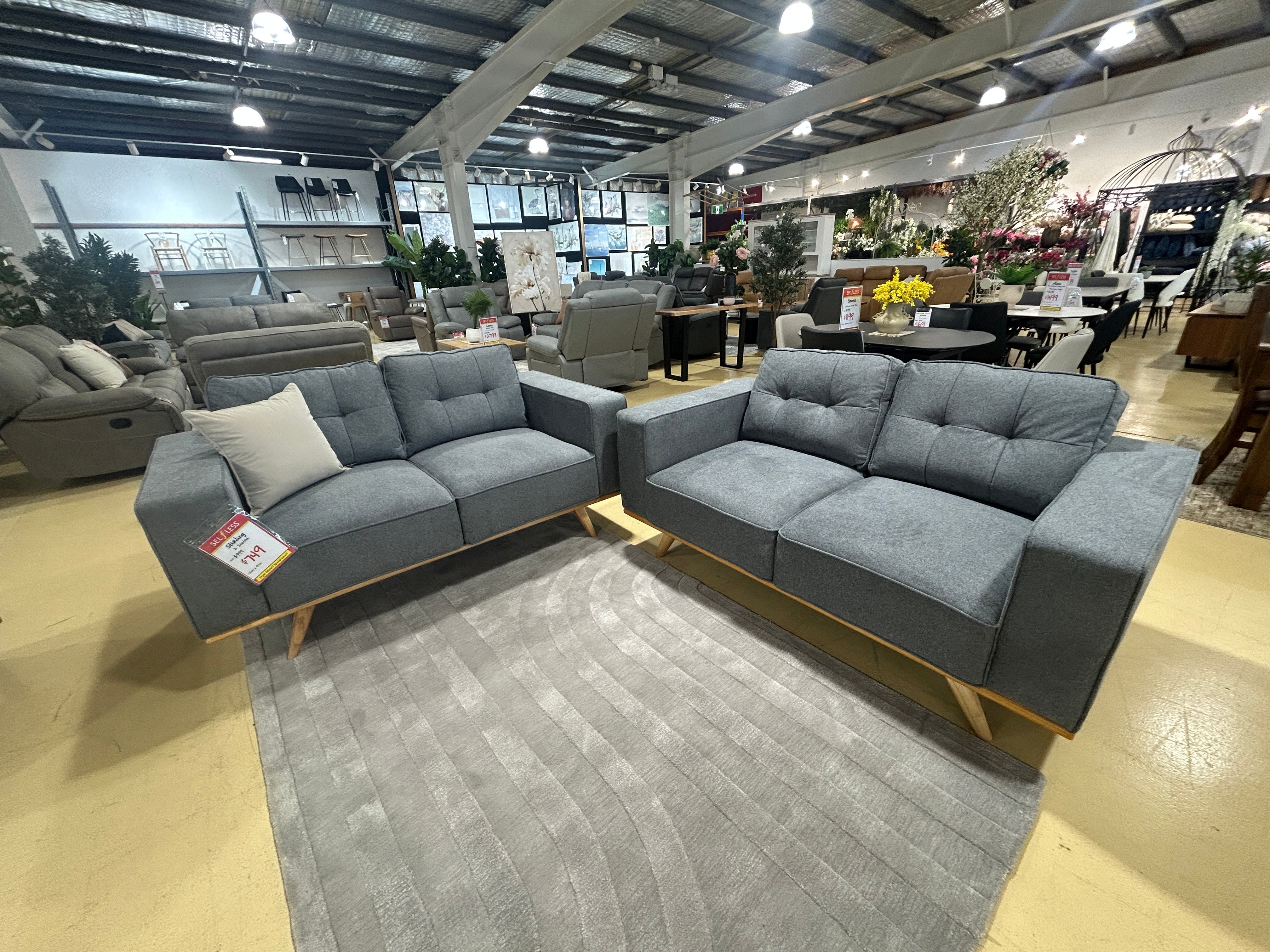 STIRLING 2 SEATER - LIGHT GREY