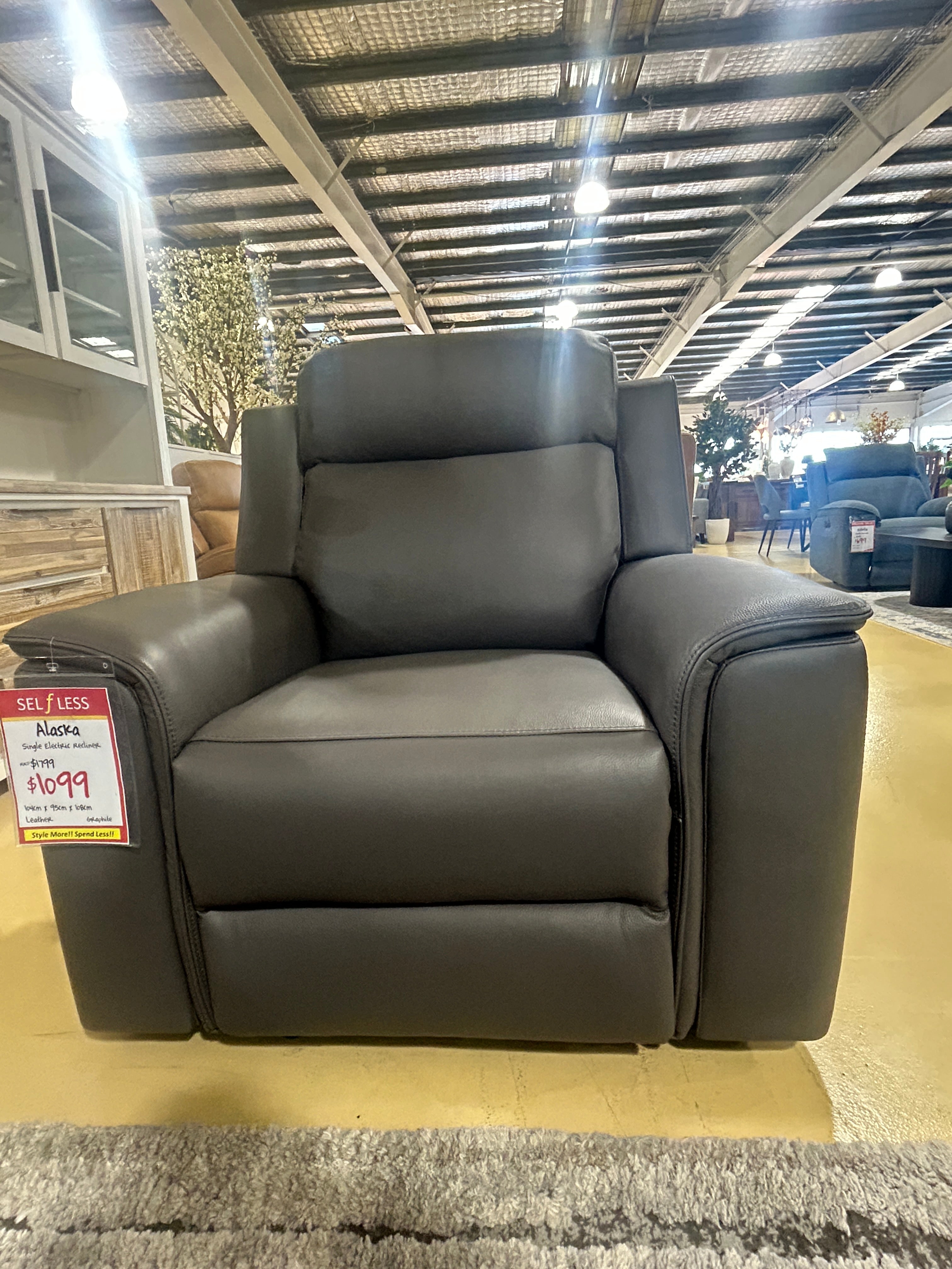 ALASKA LEATHER SINGLE ELEC RECLIENER - GRAPHITE / NEWSTEAD