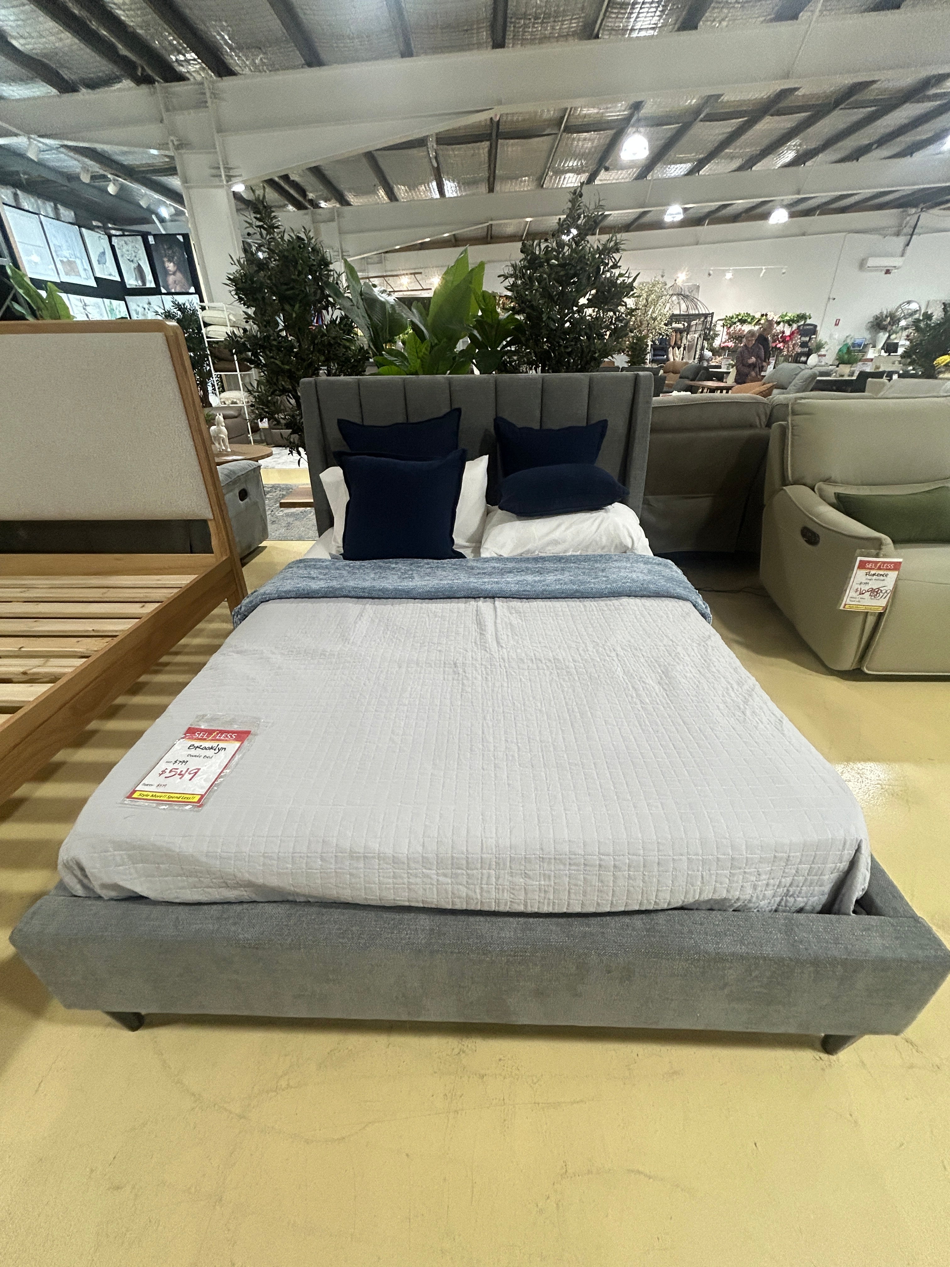 BROOKLYN DOUBLE BED