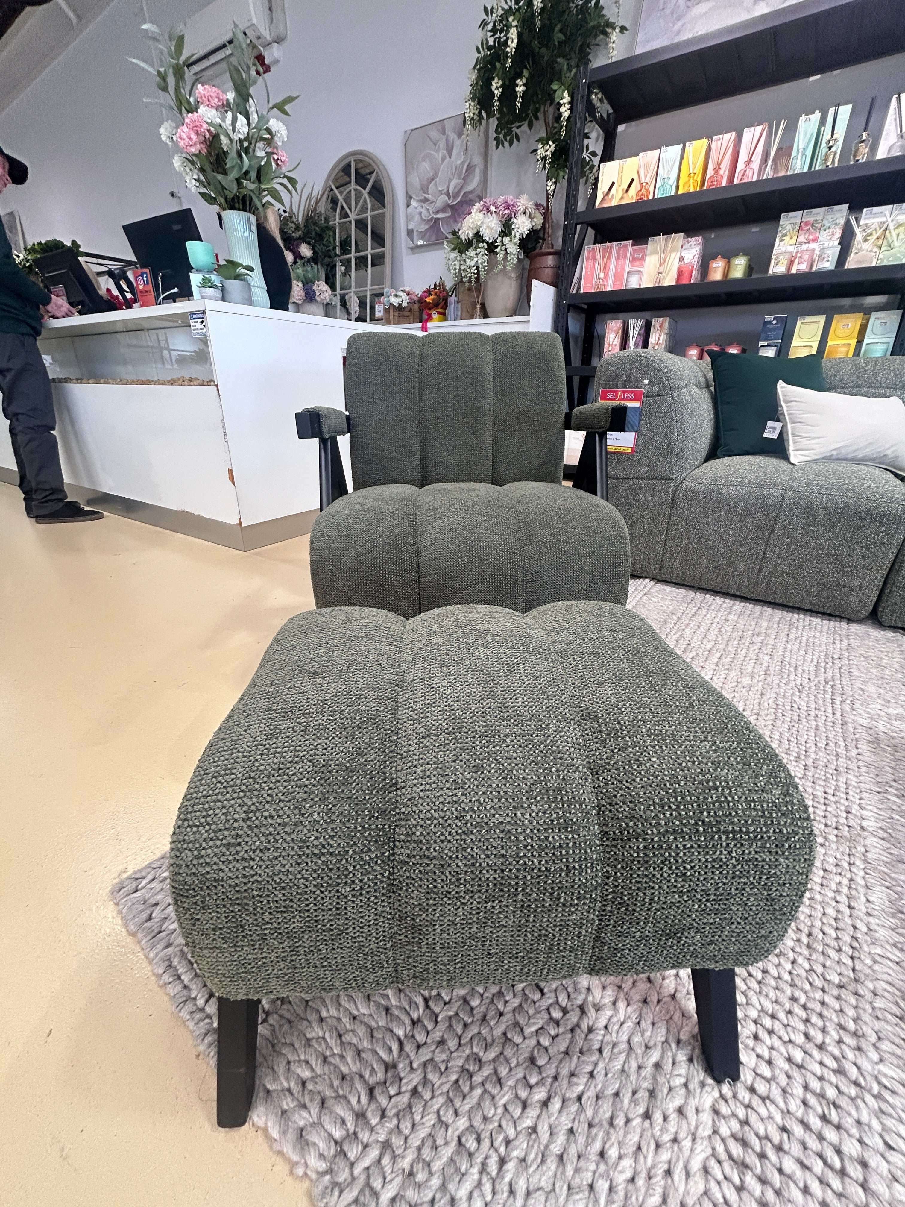 CARSON FAB ACCENT CHAIR+STOOL-GREEN