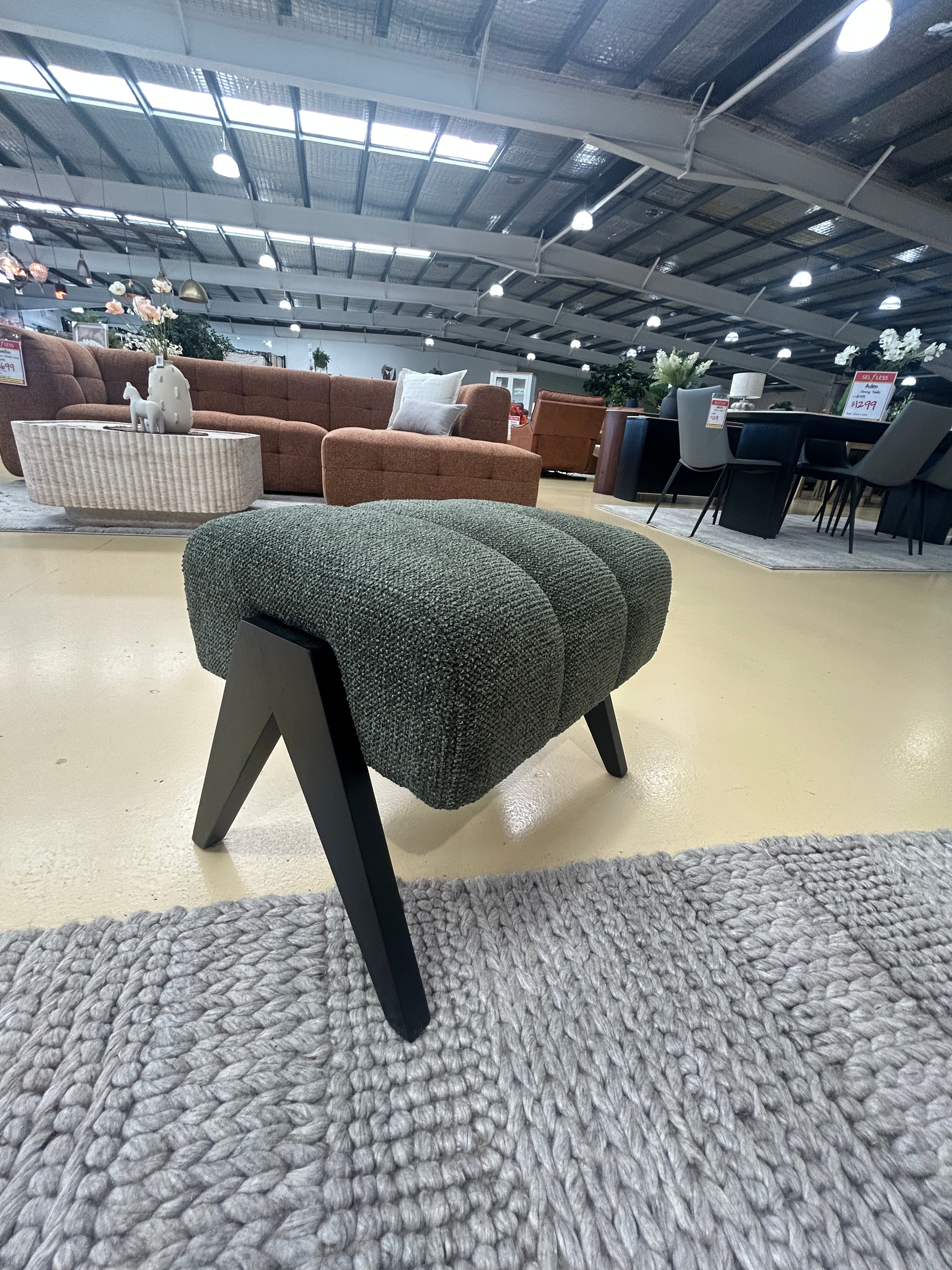 CARSON FAB ACCENT CHAIR+STOOL-GREEN