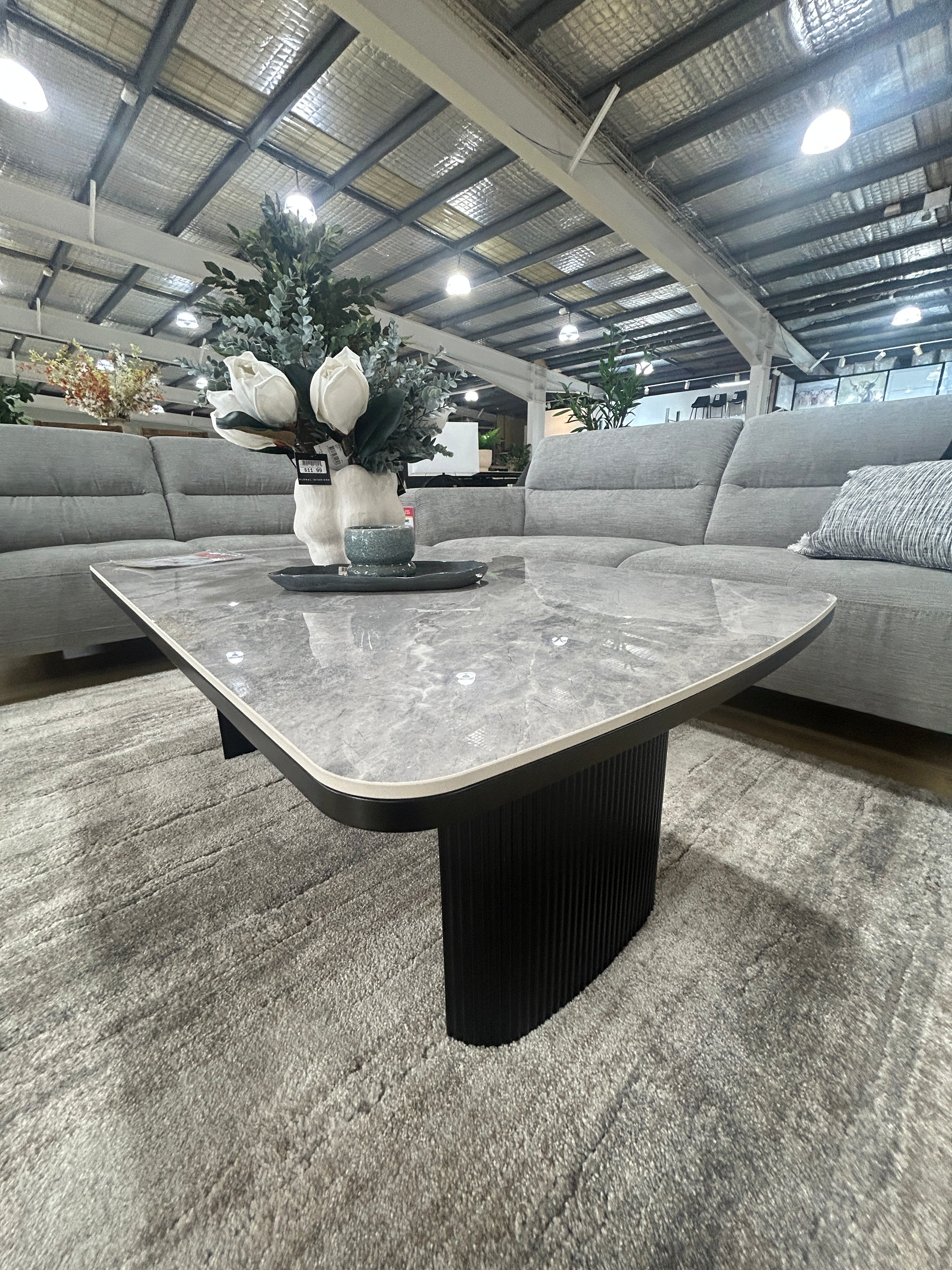 ADEN COFFEE TABLE