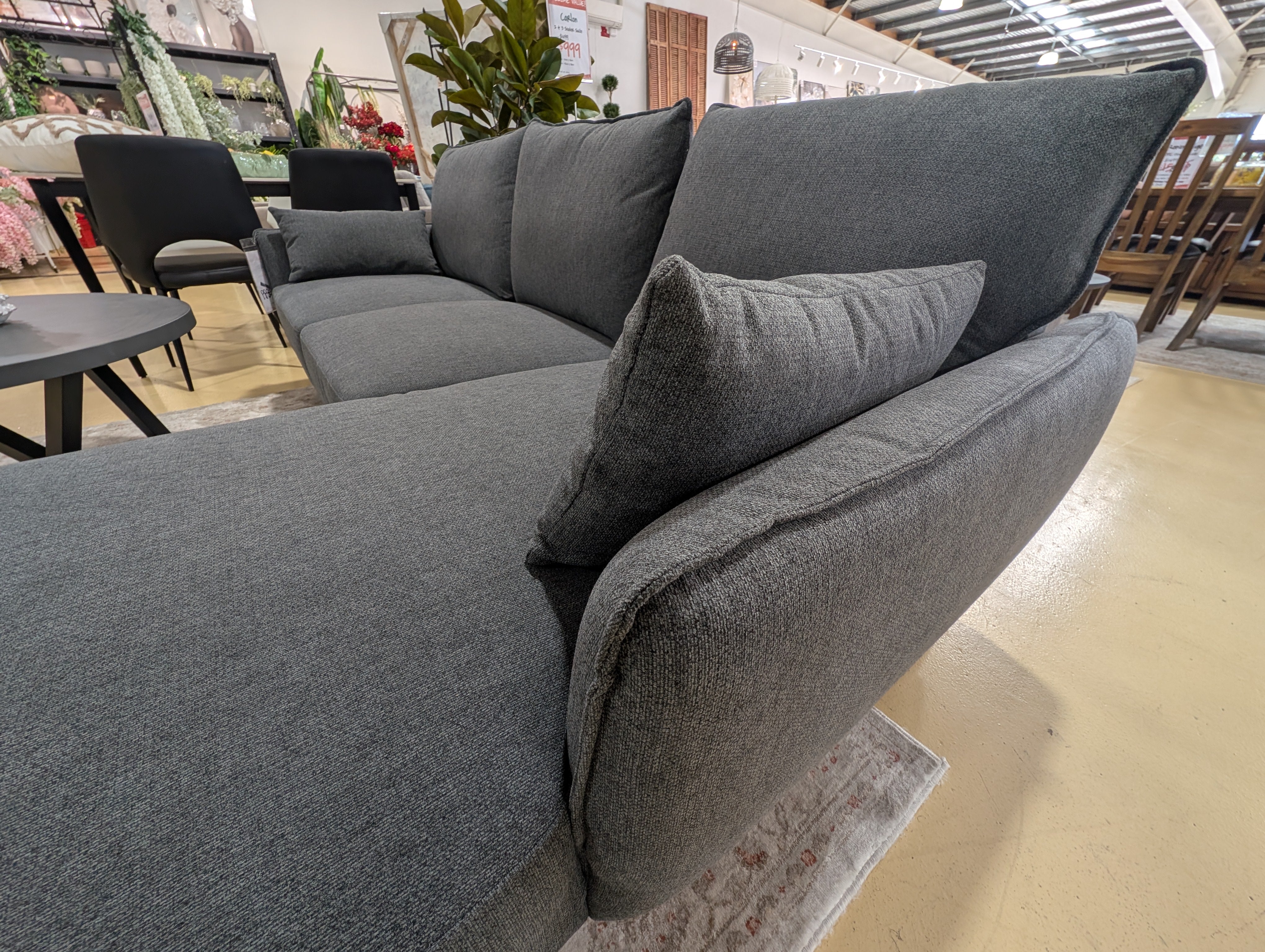 MALAGA RHF CHAISE LOUNGE-GREY