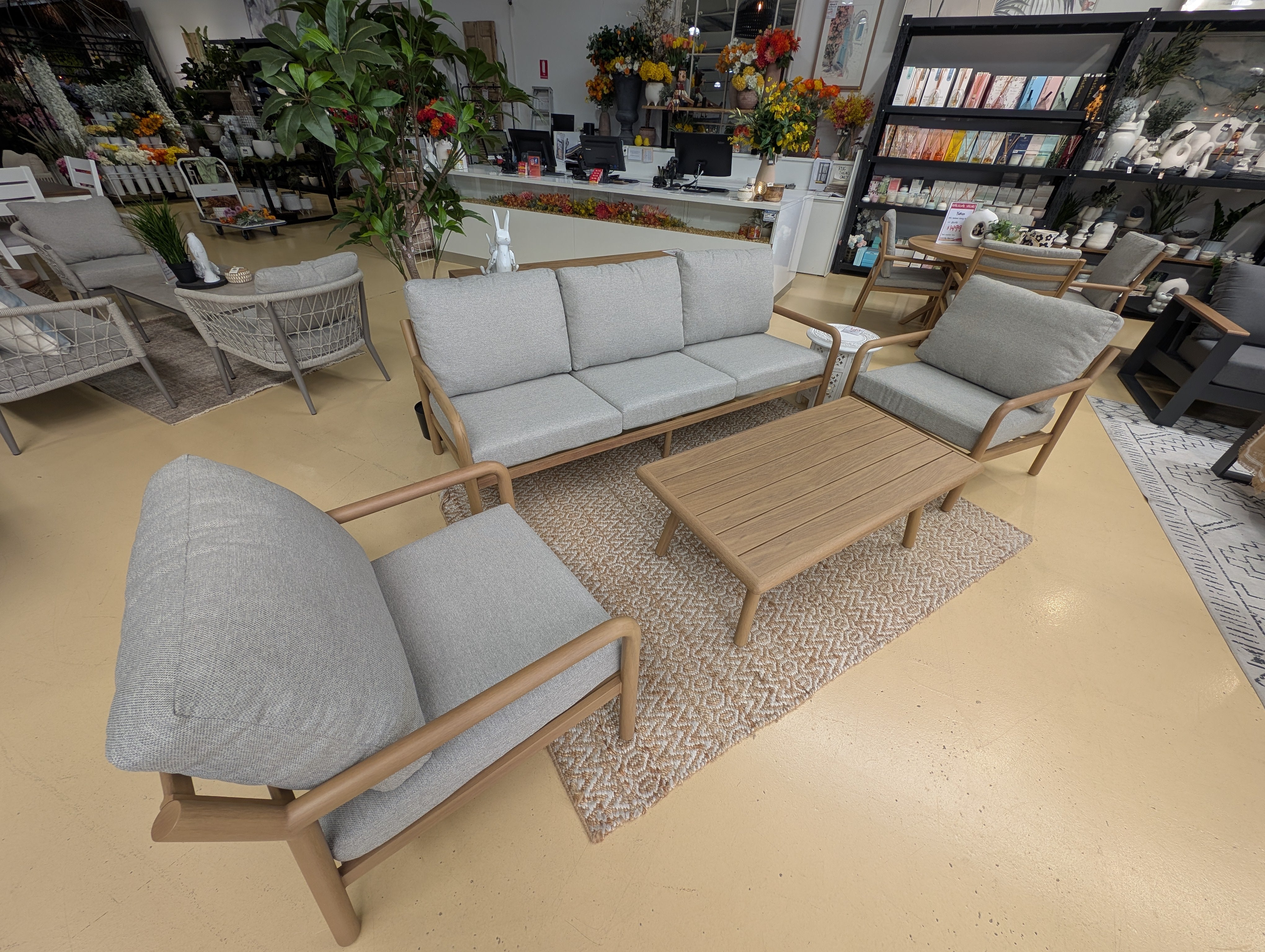 YUKON 4 PC Outdoor Sofa Set