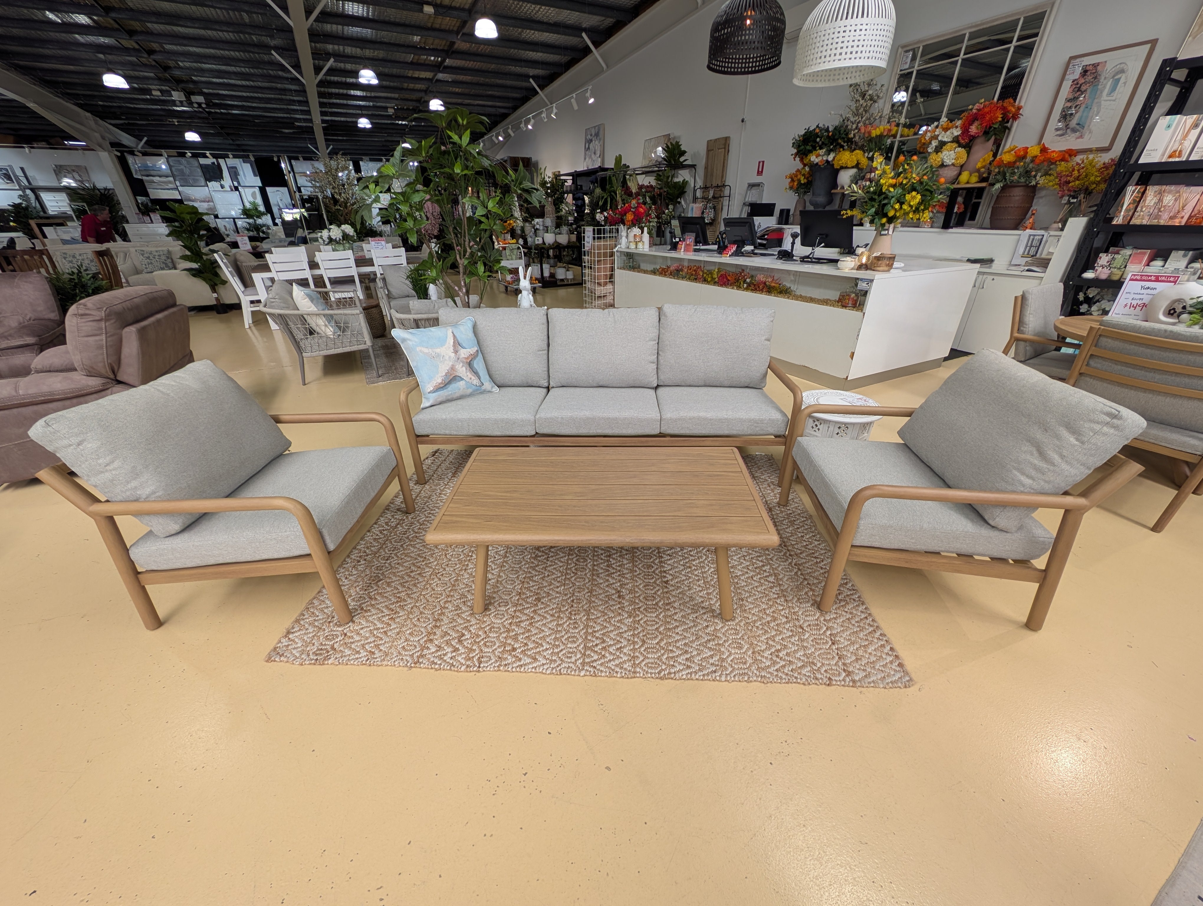 YUKON 4 PC Outdoor Sofa Set