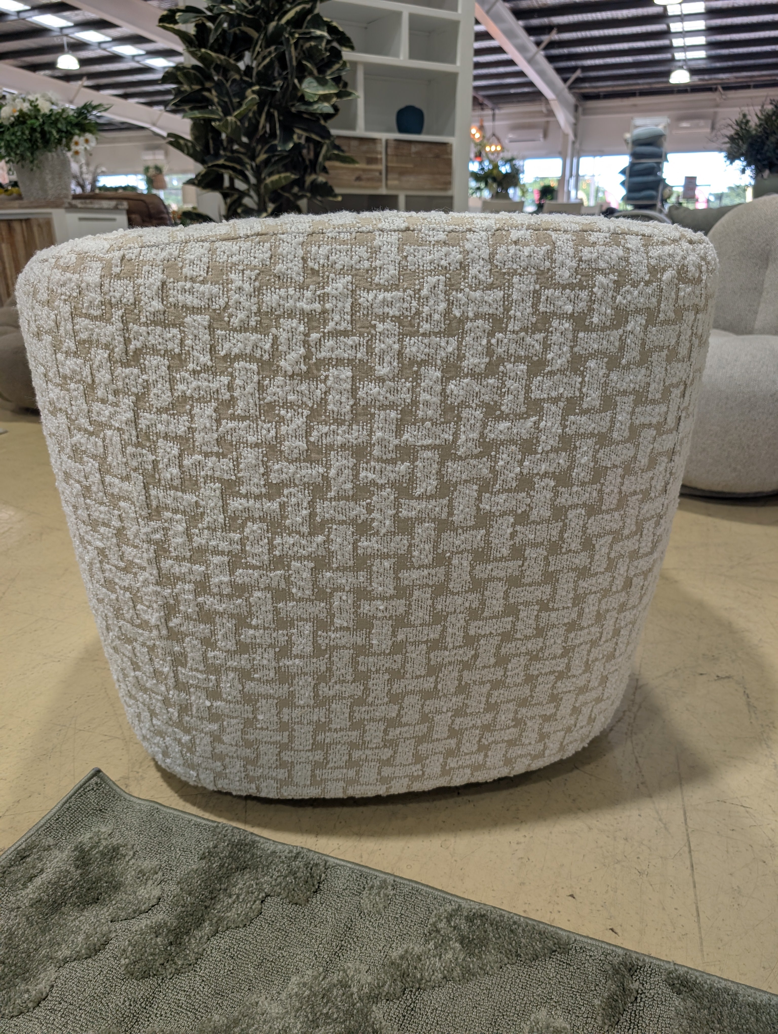 ZENITH  Swivel Armchair