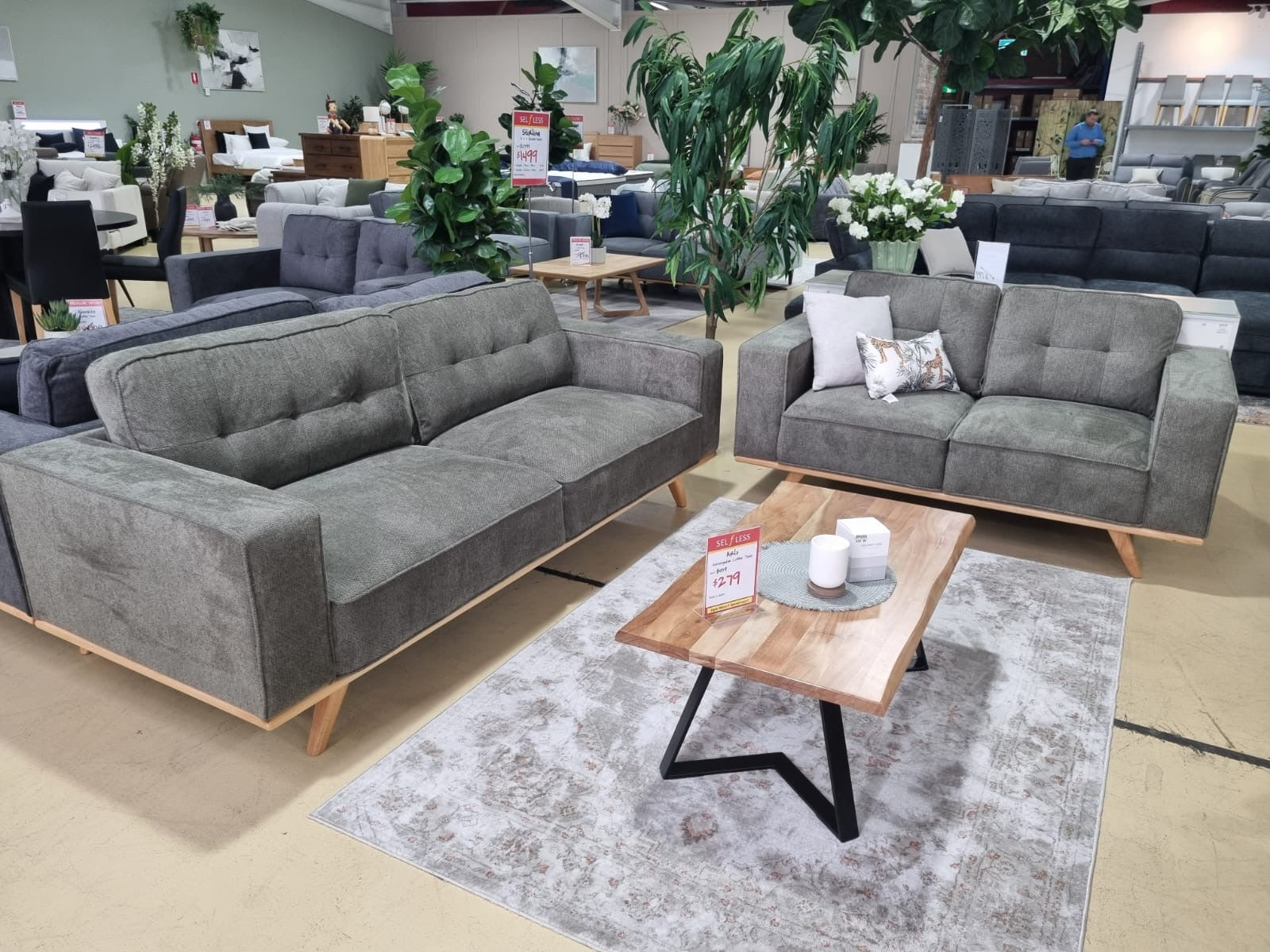 STIRLING 2 + 3 SEATER SUITE -GREEN